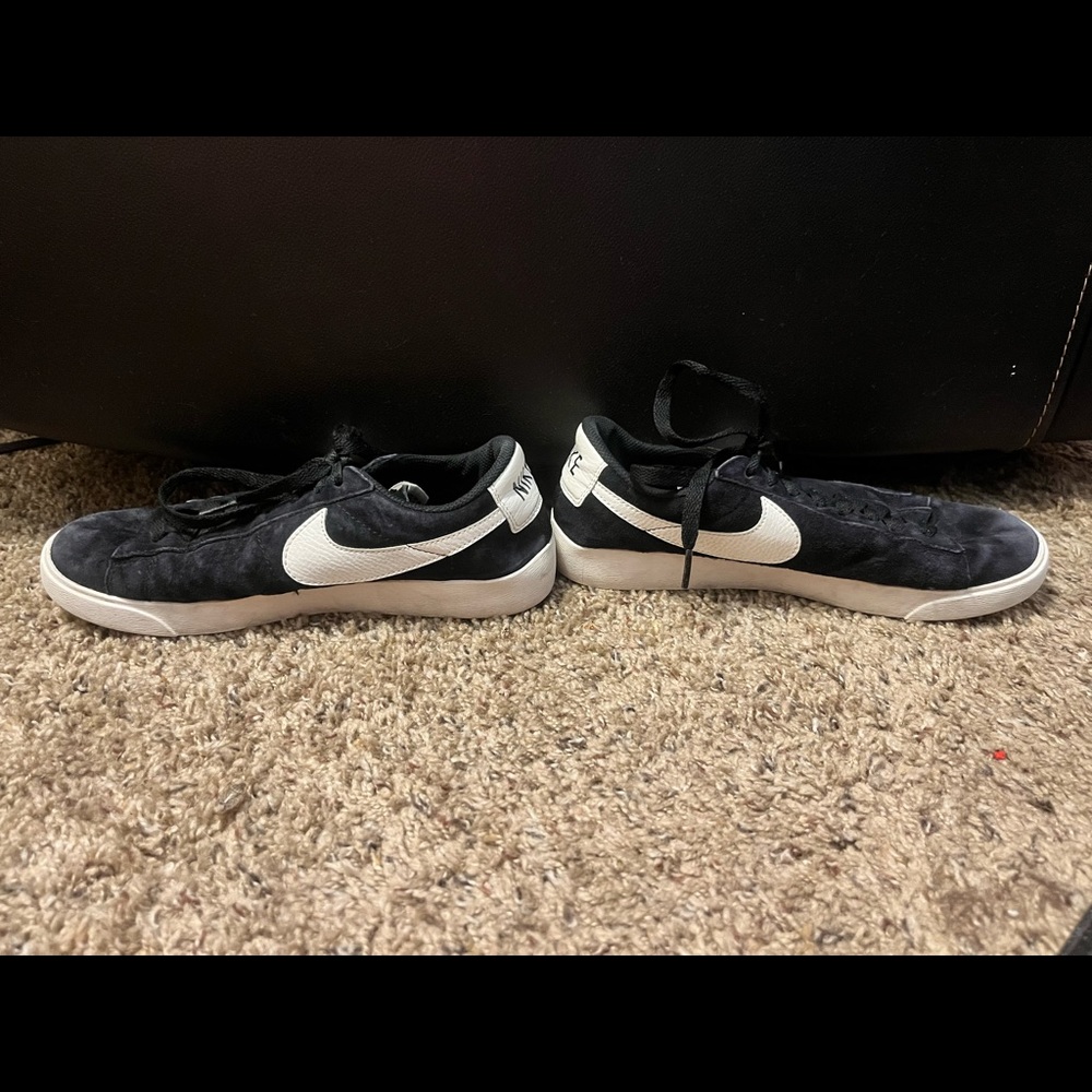 Suede Low Top Nike Blazers